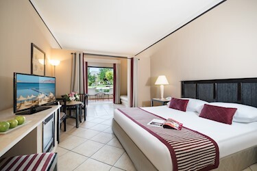 Superior Family Room