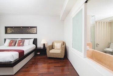 Deluxe 2 Bedroom Family Suite