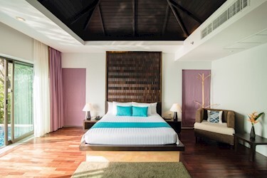 Deluxe 2 Bedroom Pool Villa - The Club