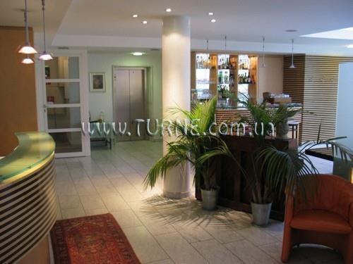 City Hotel Linz 4* суреті