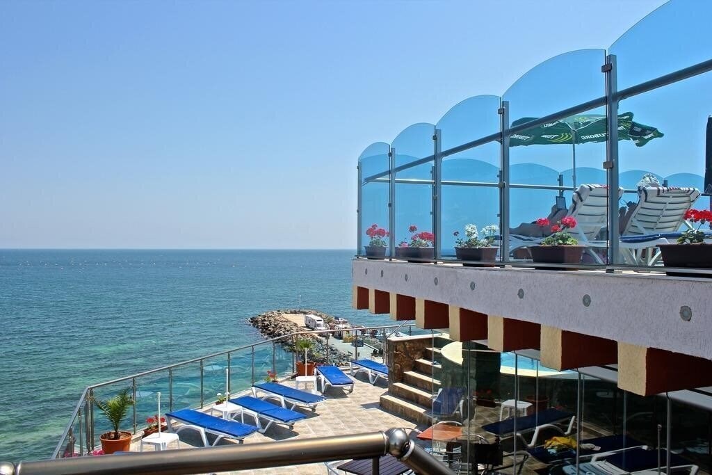 Изображение Biju 3*