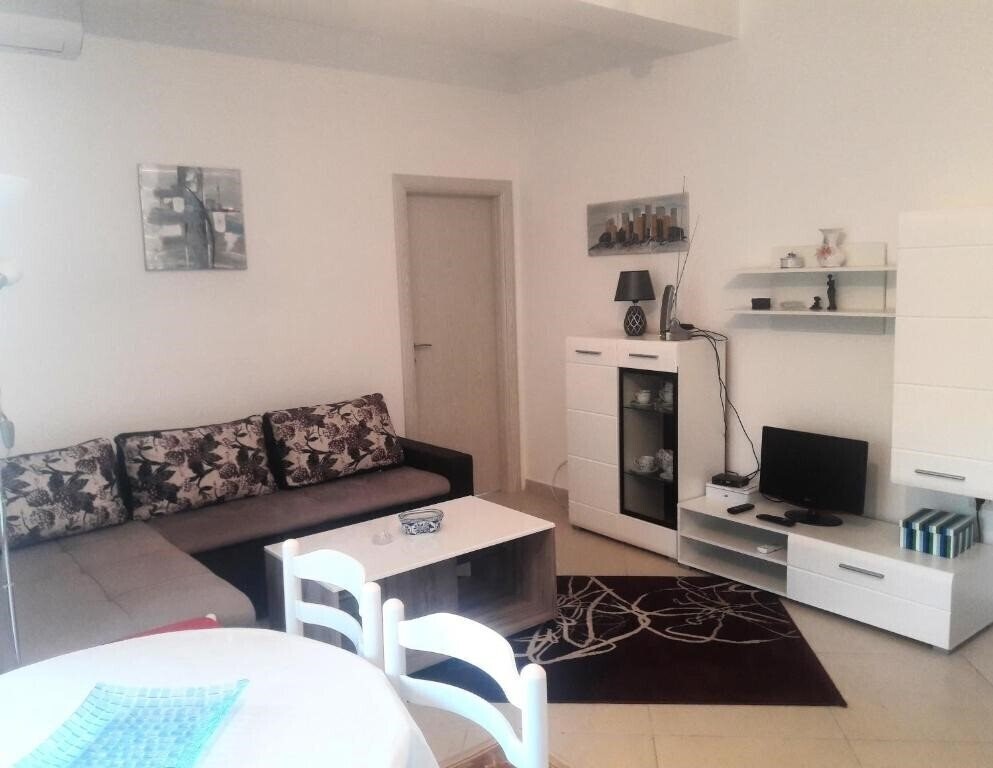 Hotel Topla 2* суреті