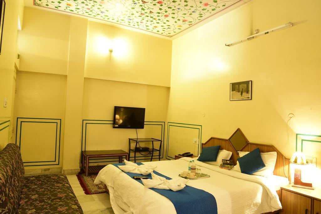 Hotel Bani Park Palace 2* қонақ үйі