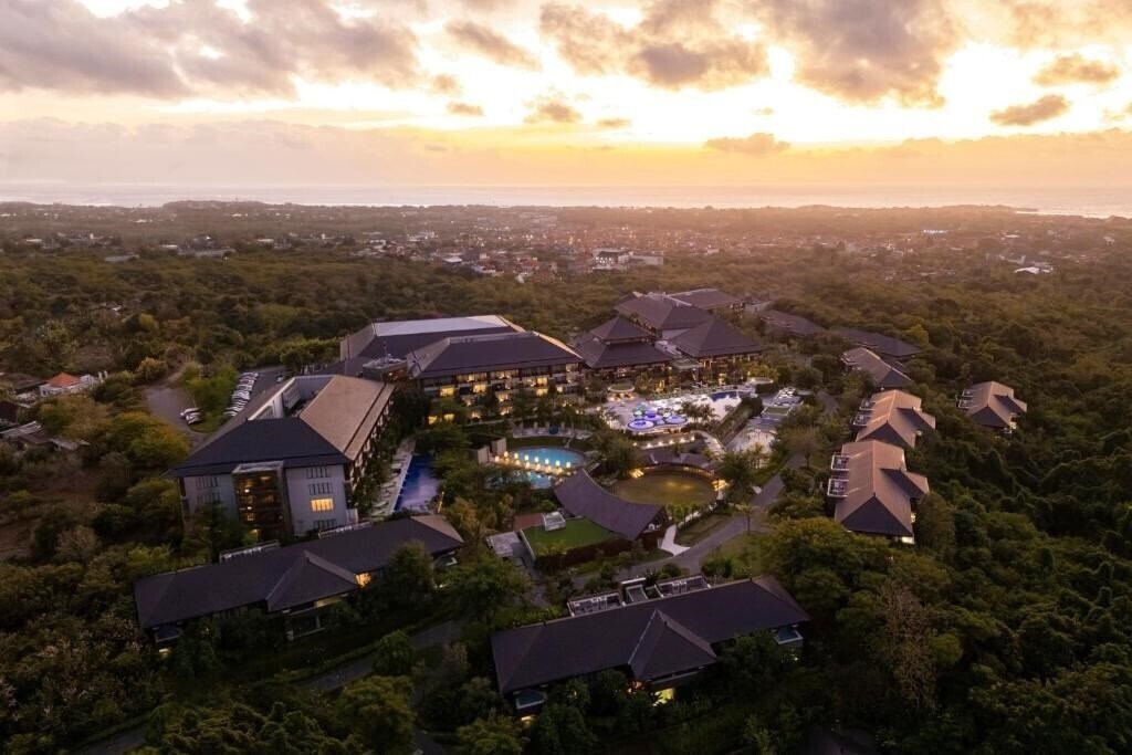 Renaissance Bali Nusa Dua Resort 5* суреті