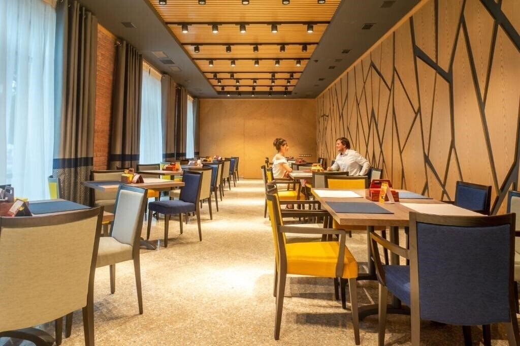 Изображение Royal Plus Hotel 3*