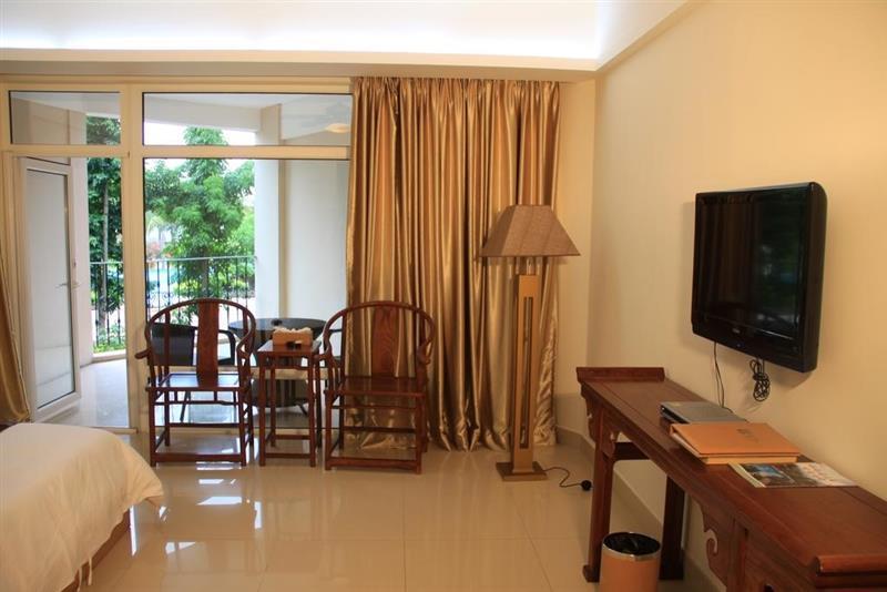 Отель Wan Bo Club (Sanya Wanbo Spa&Seaview Hill) 3*