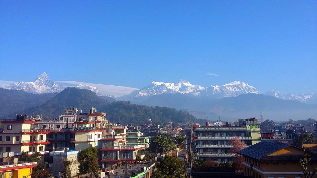 Hotel Grand Holiday 3* фотосуреті