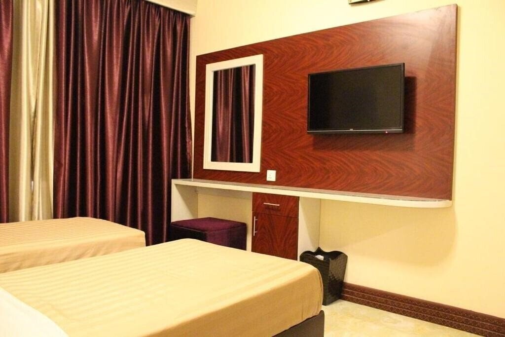 Mariana 3* суреті