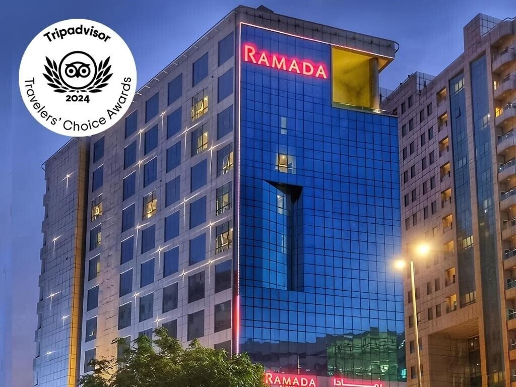 Отель Ramada by Wyndham Barsha Heights (ex. Auris Inn Al Muhanna Hotel) 4*