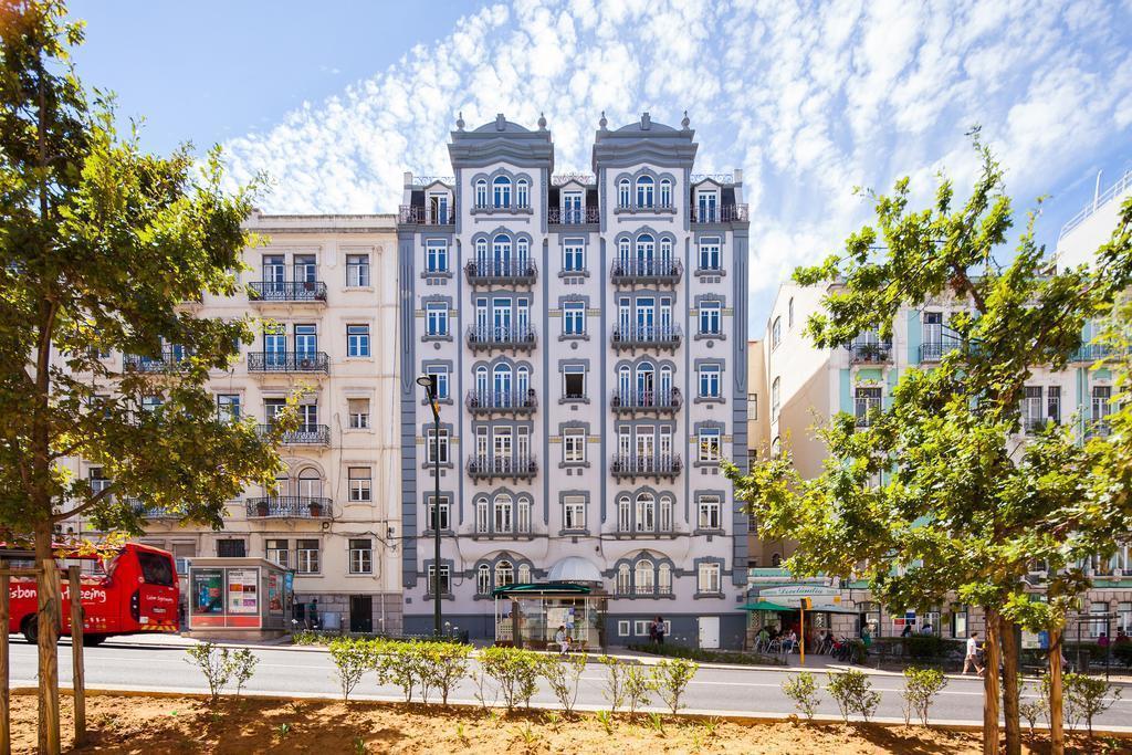 Отель Expo Astoria 3*