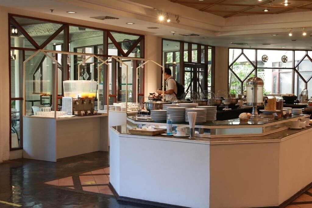 Felix River Kwai 4* суреті