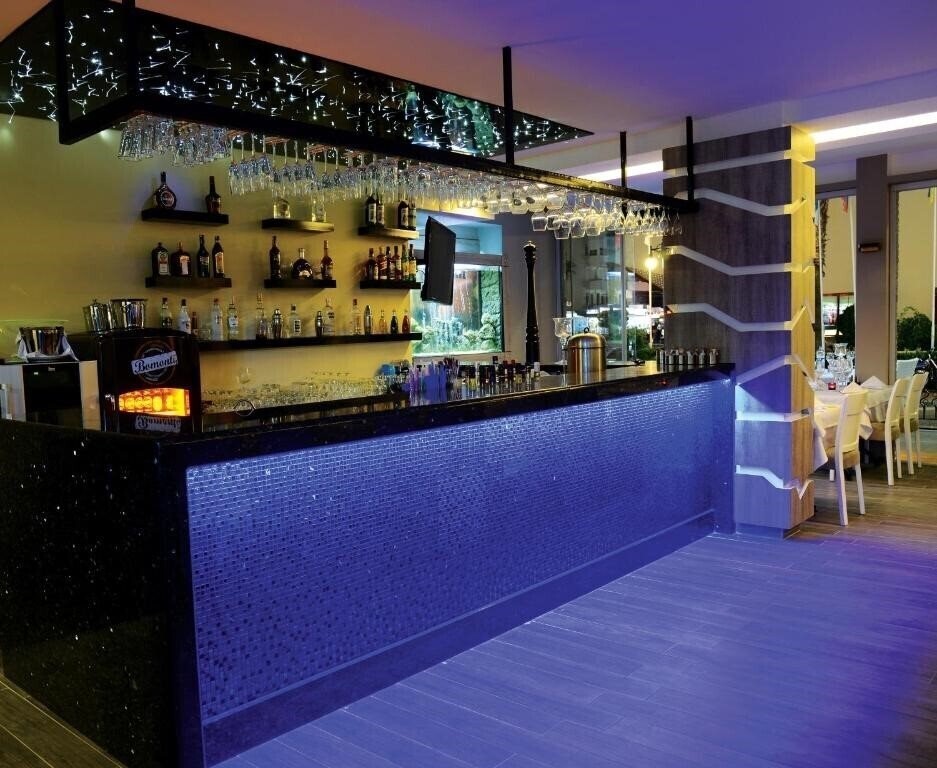 Отель Ozgur Bey Spa Hotel 3*