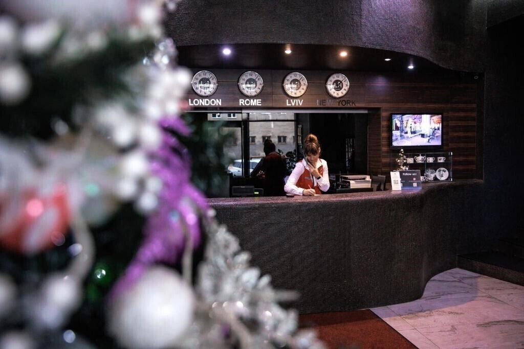 Lh Hotel & Spa 4* қонақ үйі