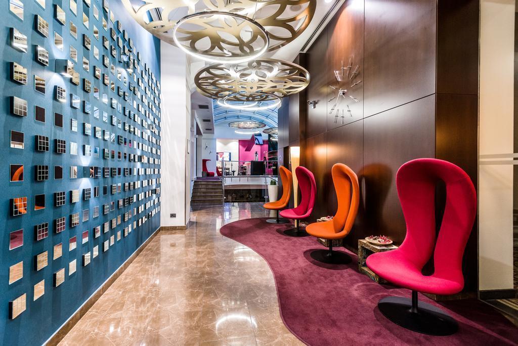 Отель Best Western Parlament 4*