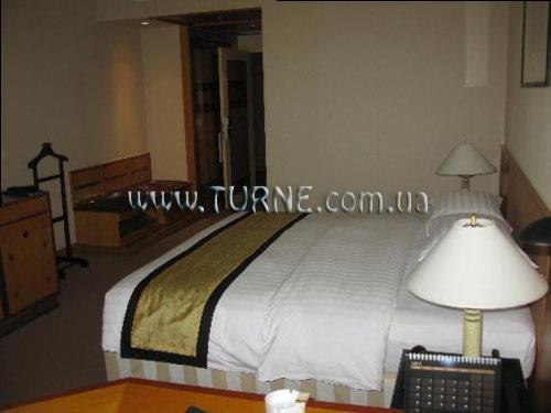 Отель Windsor Plaza 5*